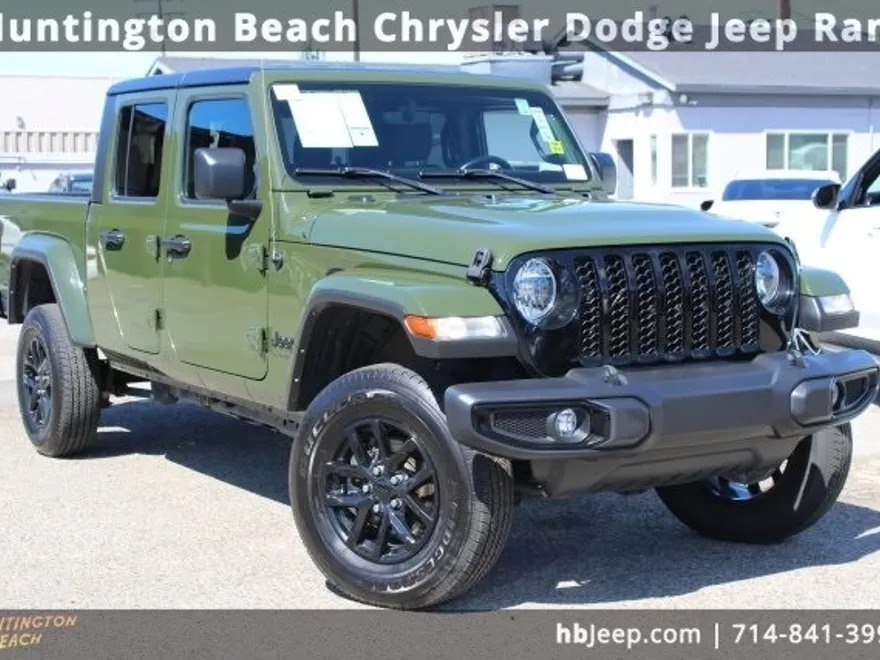 2022 Jeep Gladiator Altitude photo 1