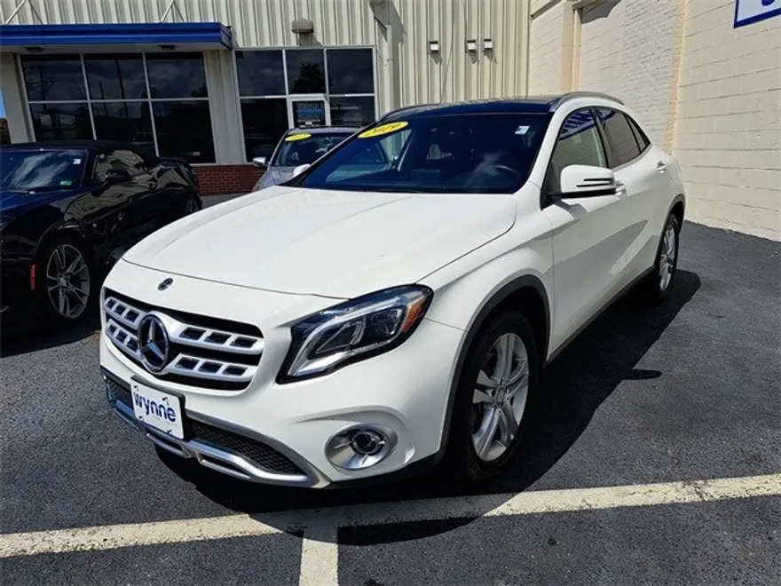 2019 Mercedes Benz GLA 250 4MATIC photo 1