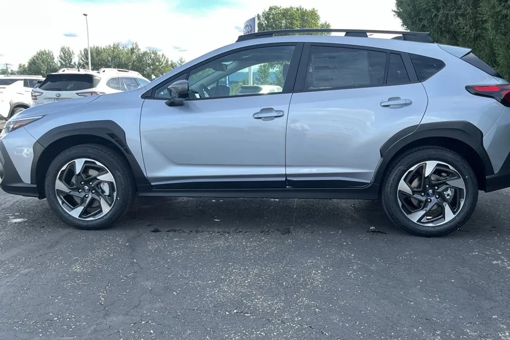 2025 Subaru Crosstrek Limited photo 1