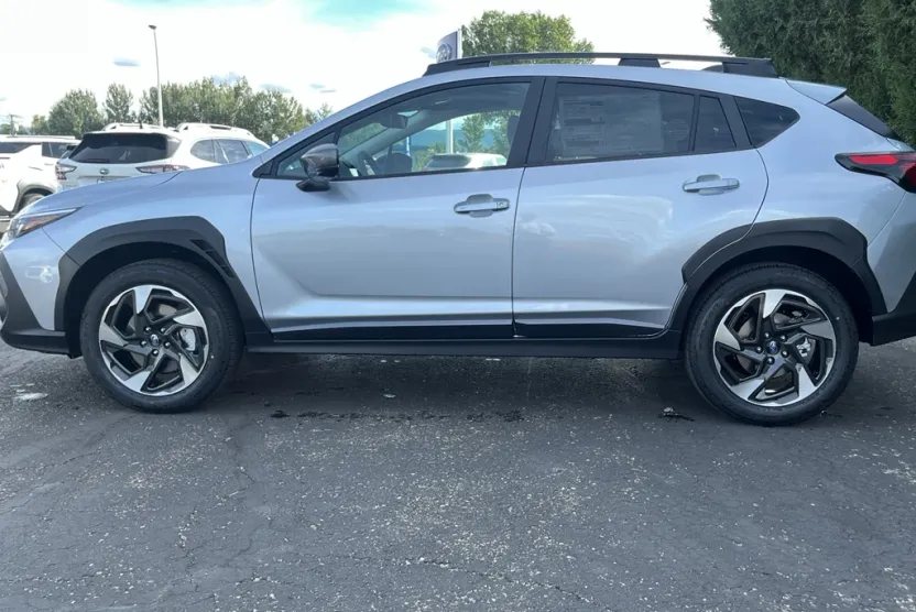 2025 Subaru Crosstrek Limited photo 1