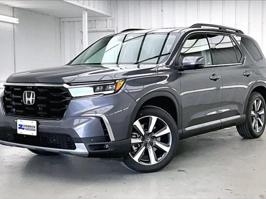 2025 Honda Pilot Elite photo 1