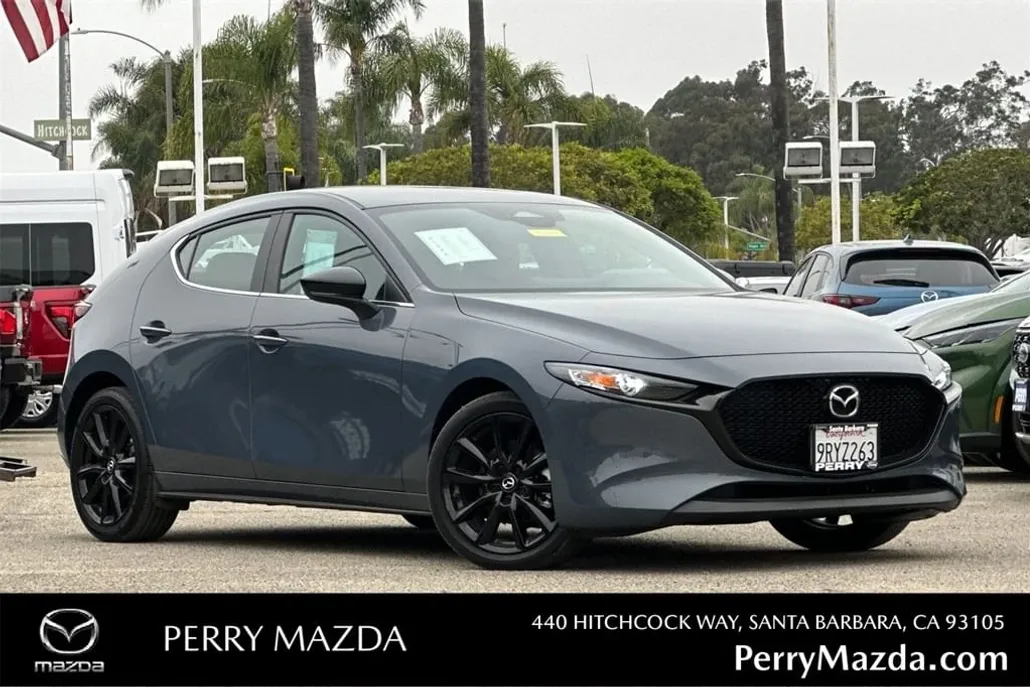 2024 Mazda Mazda3 Hatchback 2.5 s Carbon photo 1