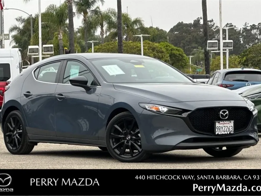 2024 Mazda Mazda3 Hatchback 2.5 s Carbon photo 1