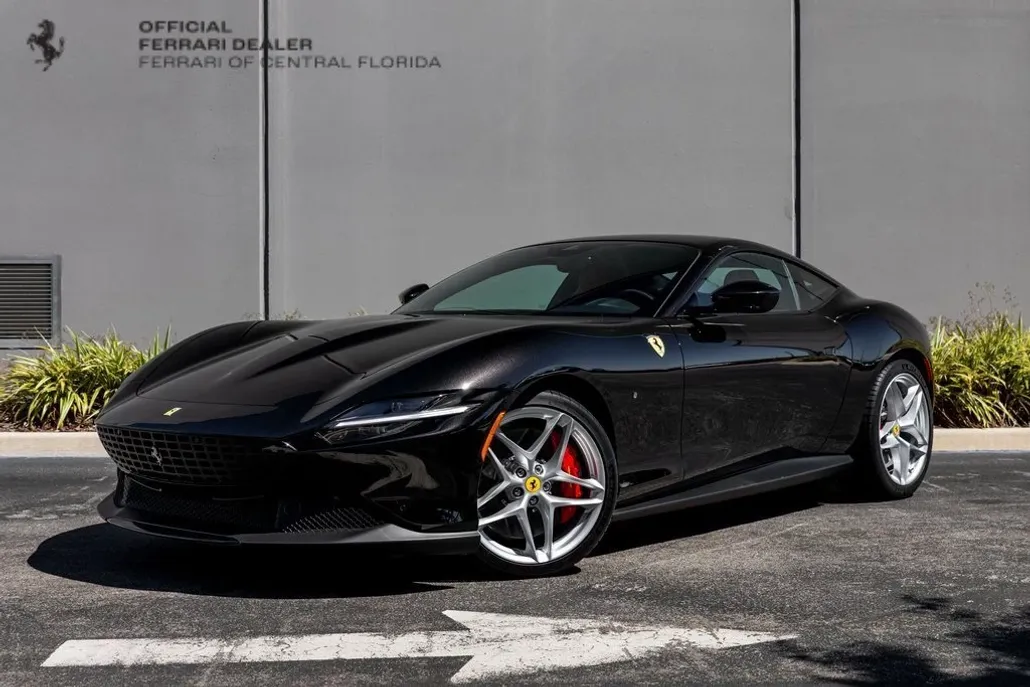 2024 Ferrari Roma photo 1