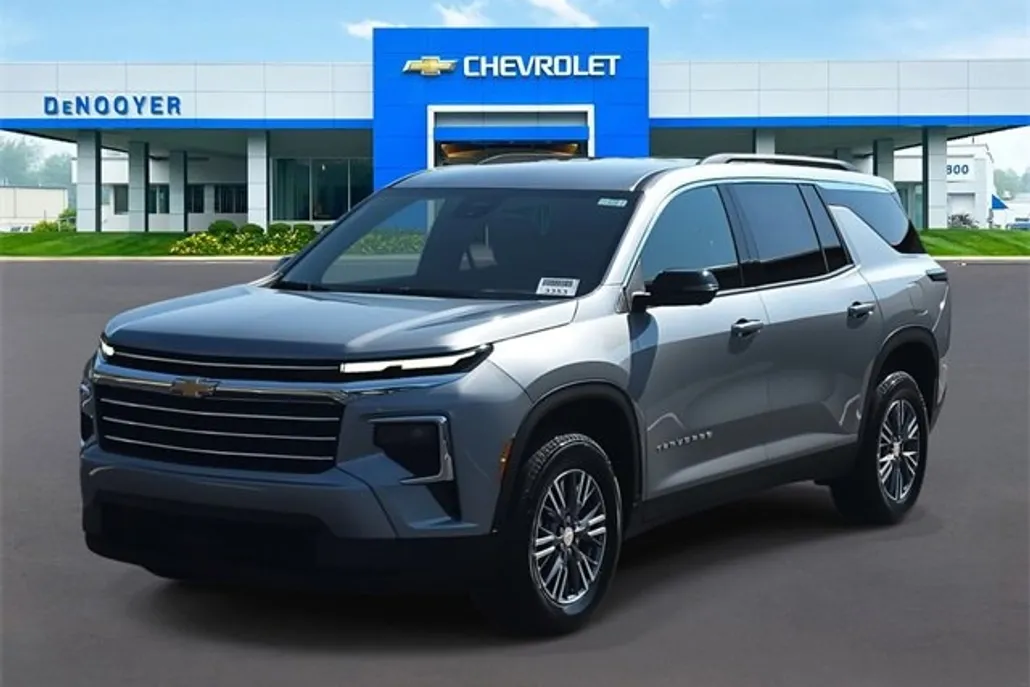 2026 Chevrolet Traverse photo 1
