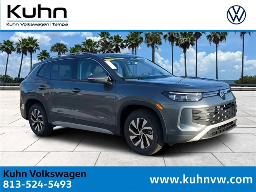 2025 Volkswagen Tiguan S photo 1