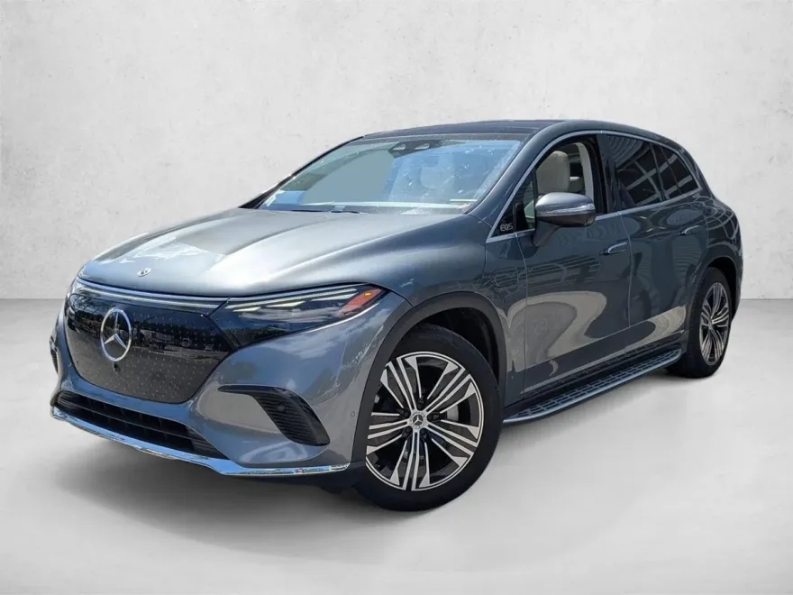 2023 Mercedes Benz EQS SUV 450 photo 1