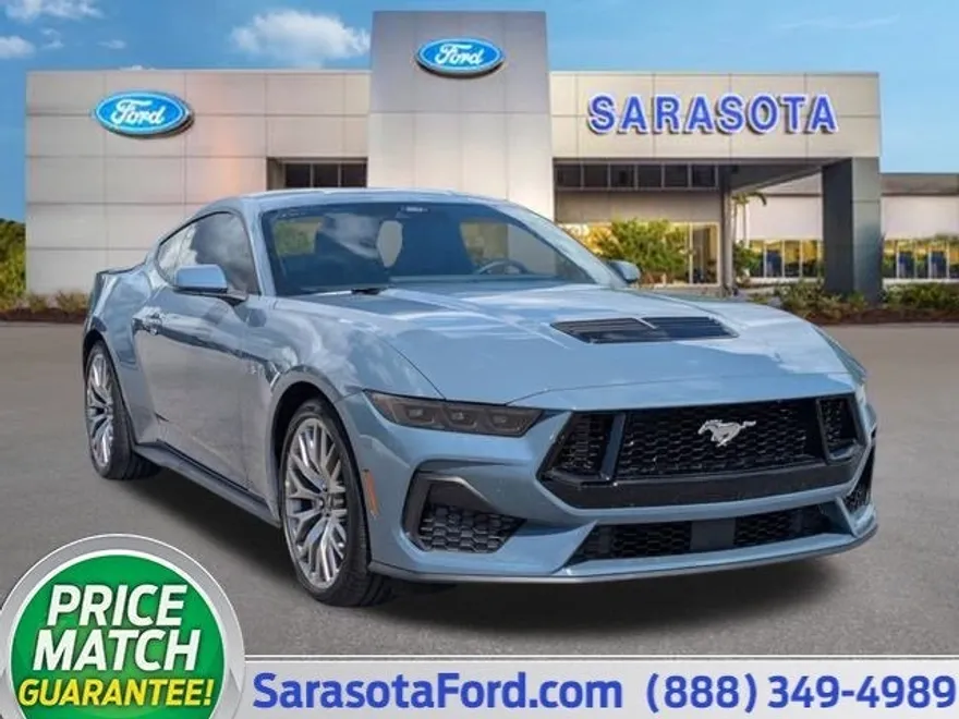 2025 Ford Mustang GT Premium photo 1