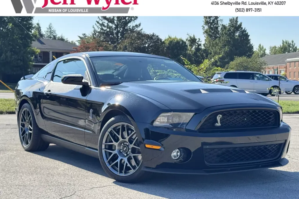 2012 Ford Mustang Shelby GT500 photo 1