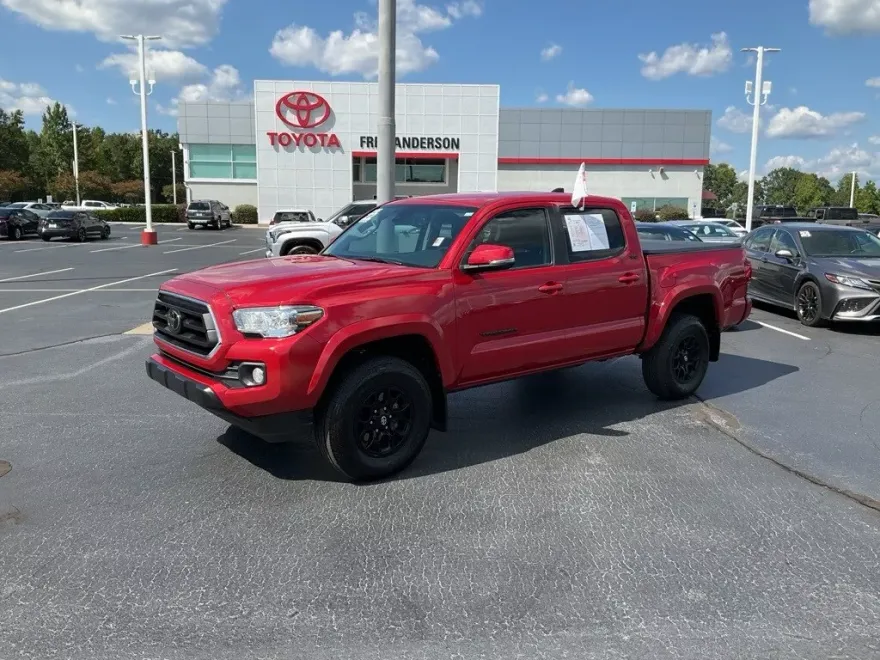 2022 Toyota Tacoma SR5 V6 photo 1