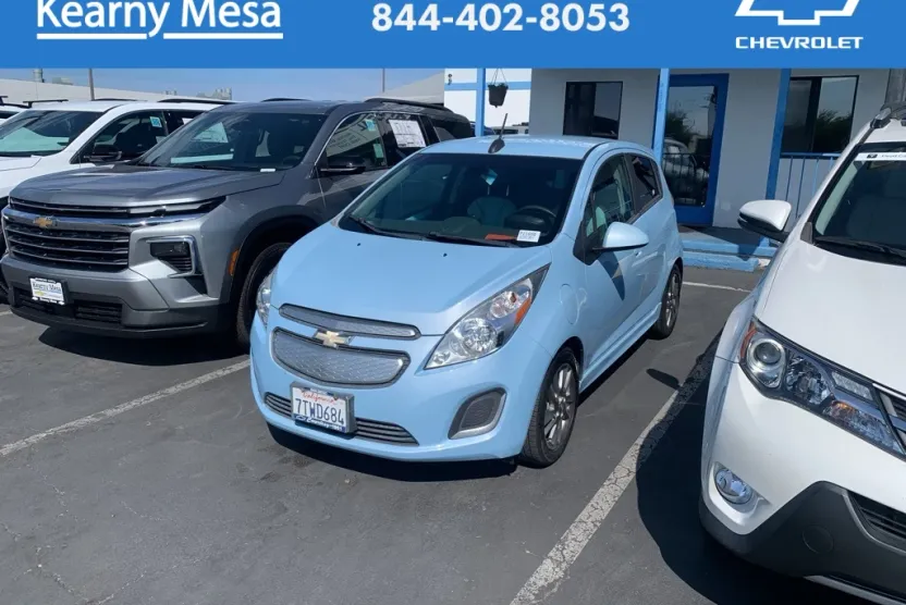 2016 Chevrolet Spark EV 1LT photo 1