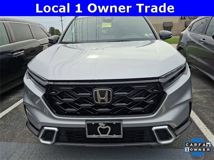 2023 Honda CR-V Hybrid Sport Touring photo 1