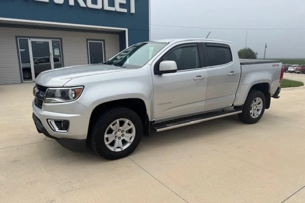 2019 Chevrolet Colorado LT photo 1
