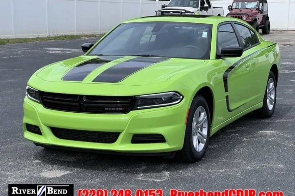 2023 Dodge Charger SXT photo 1