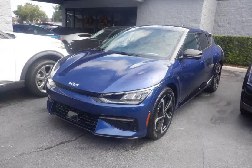 2023 Kia EV6 GT-Line photo 1