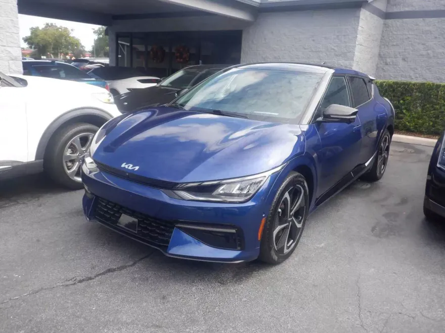 2023 Kia EV6 GT-Line photo 1