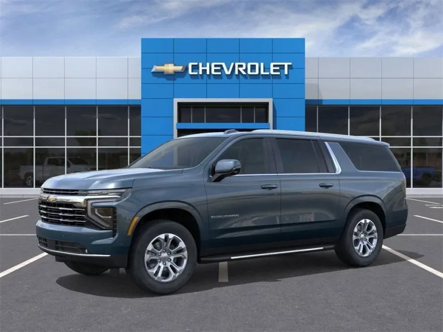 2025 Chevrolet Suburban LT photo 1