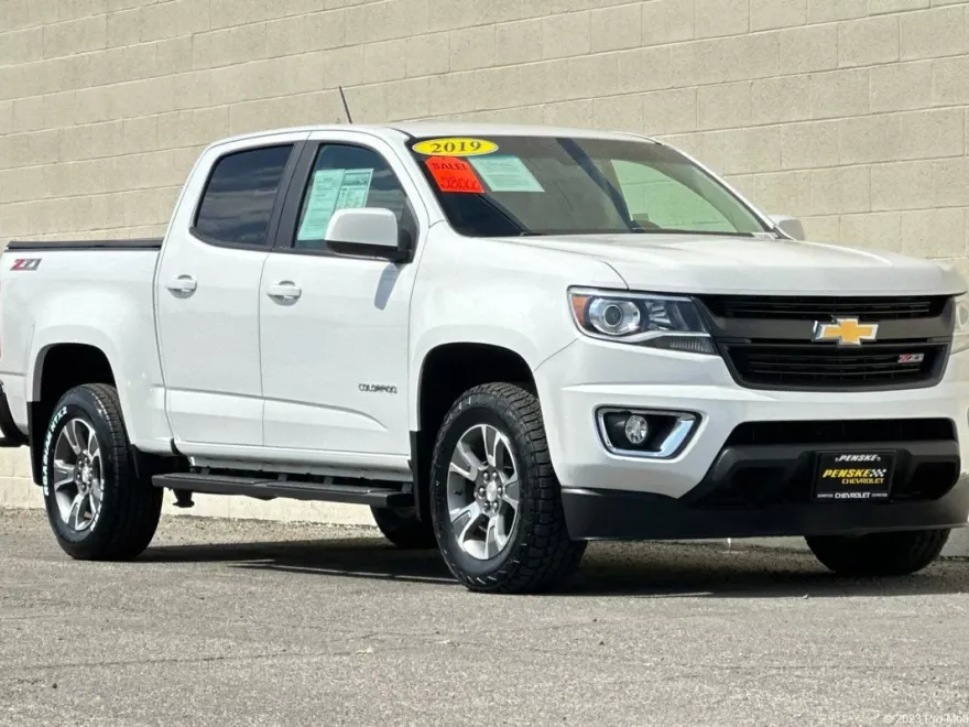 2019 Chevrolet Colorado Z71 photo 1