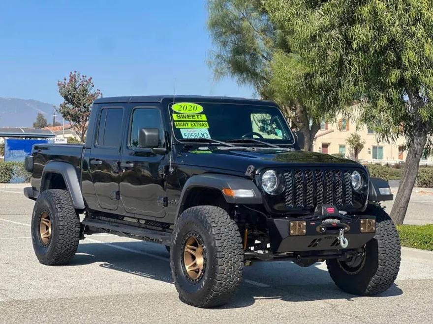 2020 Jeep Gladiator Sport photo 1