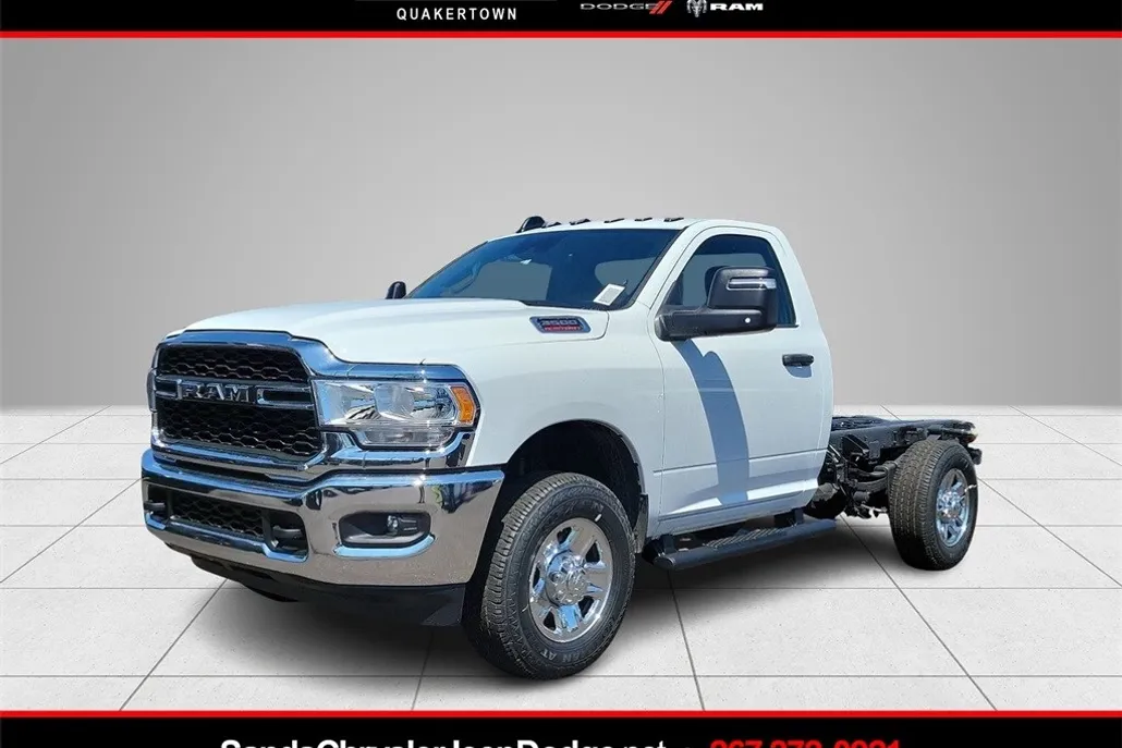 2024 Ram 3500 Tradesman photo 1