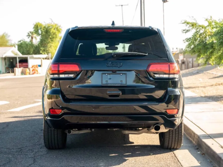 2020 Jeep Grand Cherokee Altitude photo 1