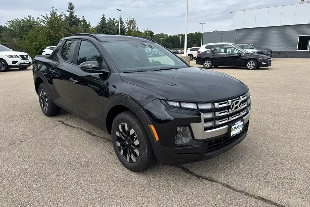 2026 Hyundai Santa Cruz SEL Activity photo 1