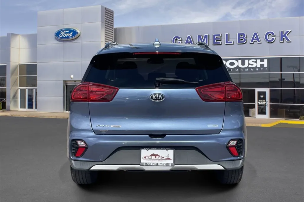 2021 Kia Niro Touring photo 1