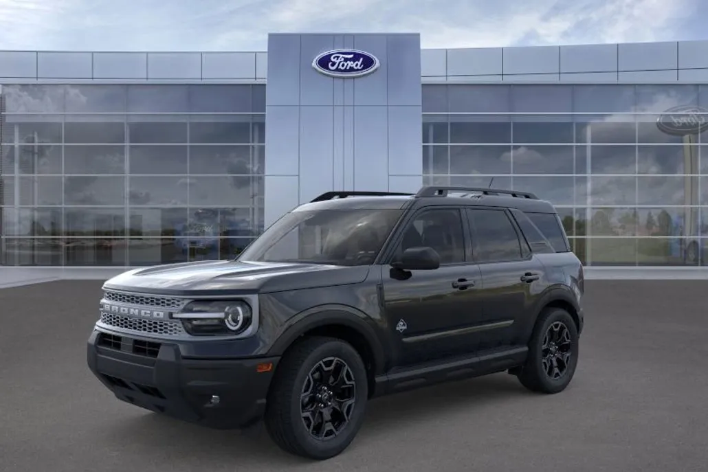2025 Ford Bronco Sport Outer Banks photo 1