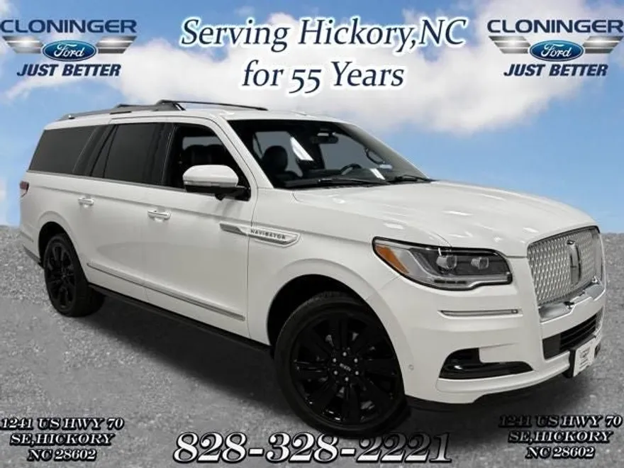 2023 Lincoln Navigator L Reserve photo 1