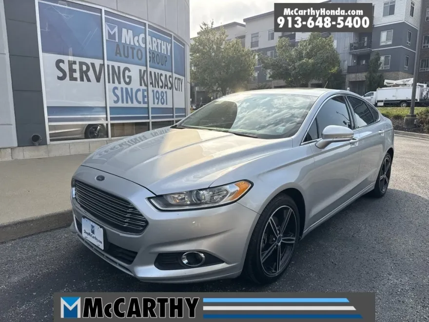 2014 Ford Fusion SE photo 1