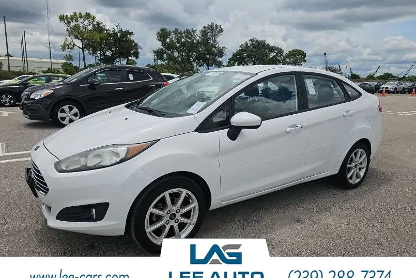 2019 Ford Fiesta SE photo 1