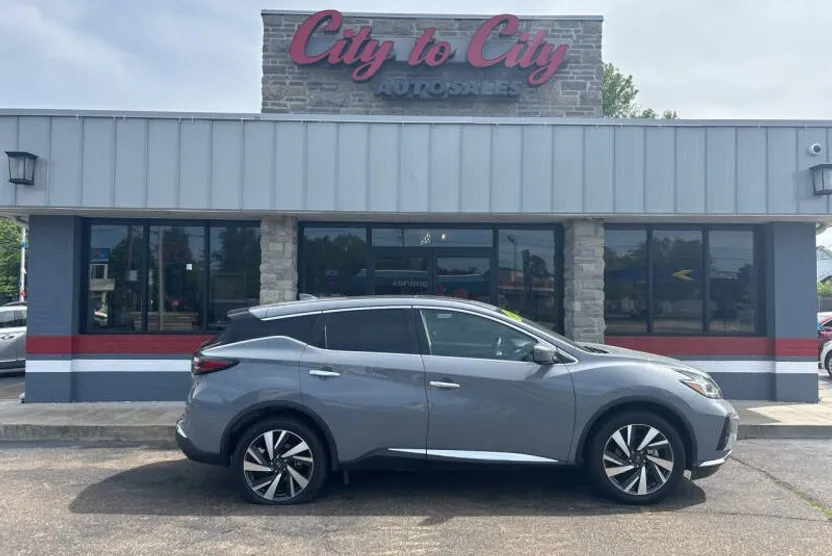 2023 Nissan Murano SL photo 1