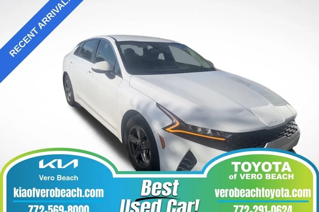 2023 Kia K5 LXS photo 1