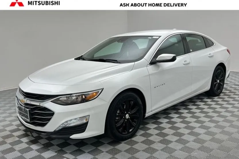 2023 Chevrolet Malibu 1LT photo 1