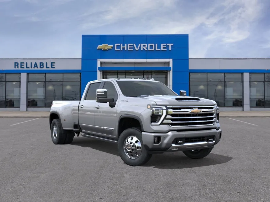 2026 Chevrolet Silverado High Country photo 1