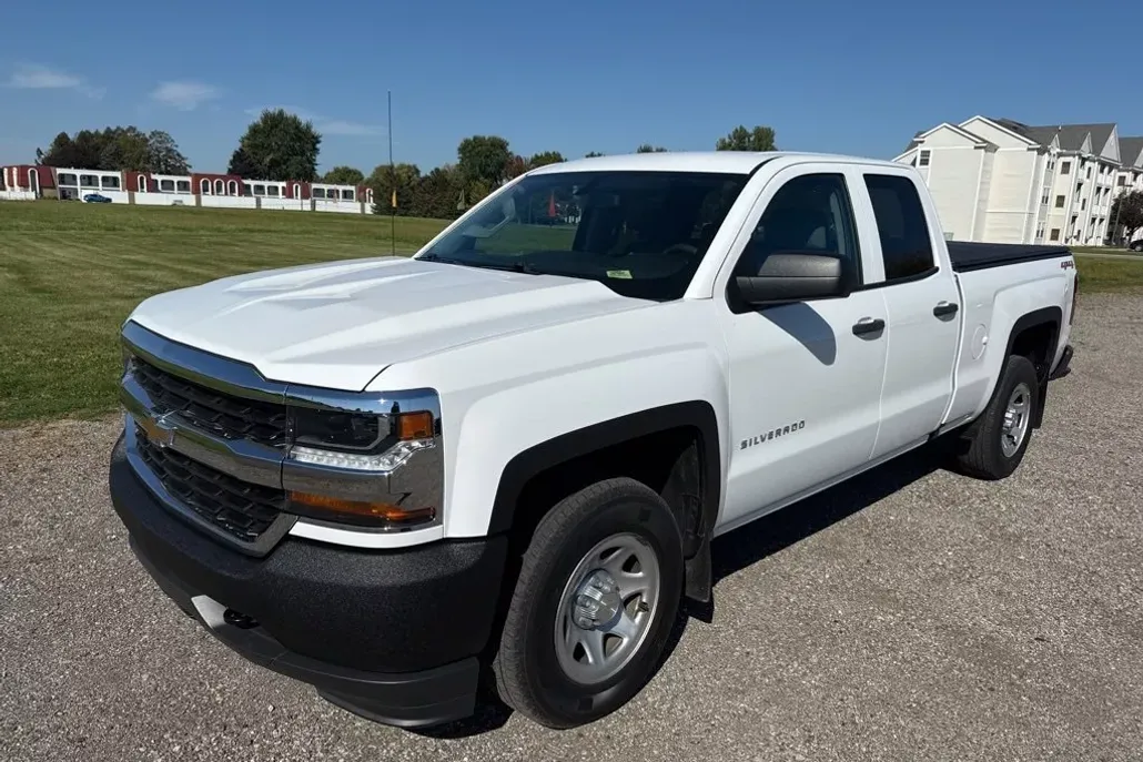 2019 Chevrolet Silverado Work Truck photo 1