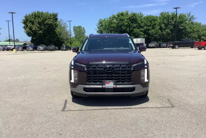 2024 Hyundai Palisade Limited photo 1