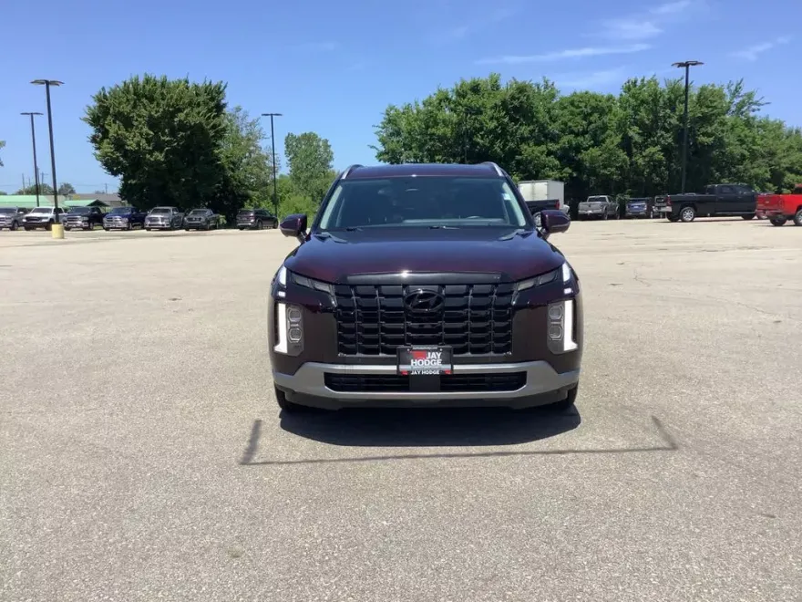 2024 Hyundai Palisade Limited photo 1
