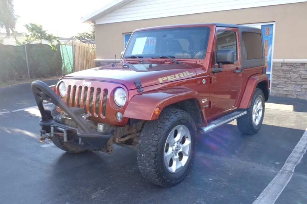 2014 Jeep Wrangler Sahara photo 1