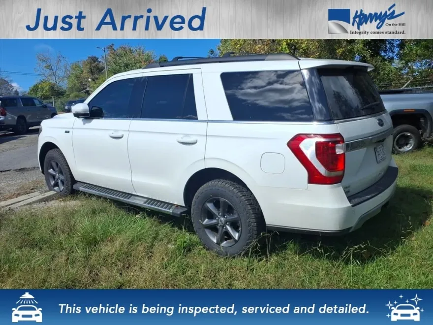 2020 Ford Expedition XLT photo 1