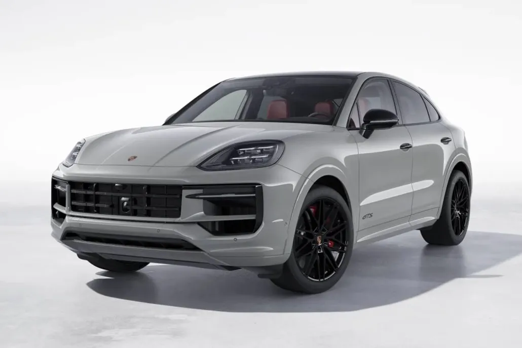 2025 Porsche Cayenne Coupe GTS photo 1