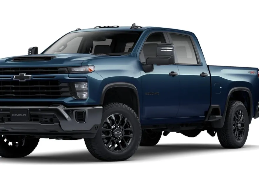 2025 Chevrolet Silverado 2500HD Custom photo 1