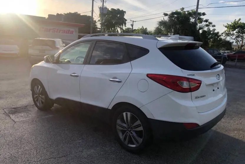 2015 Hyundai Tucson Limited photo 1