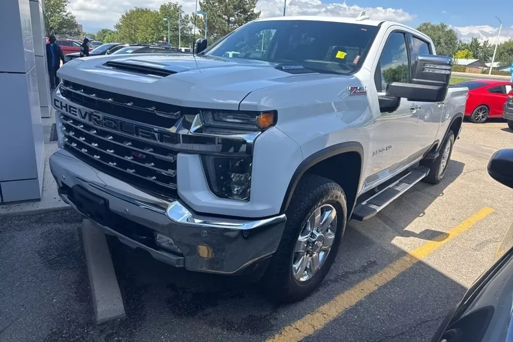 2020 Chevrolet Silverado 3500HD LTZ photo 1