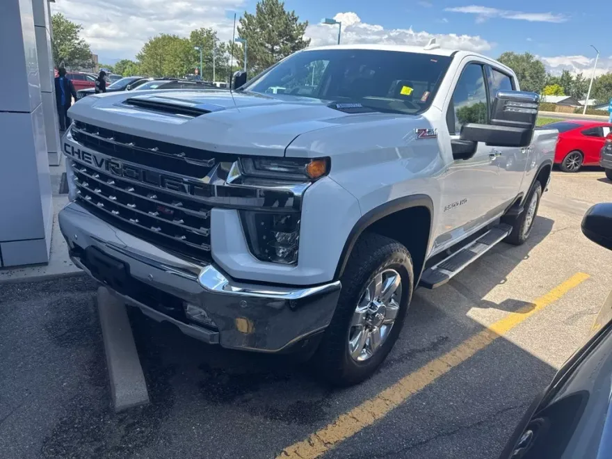 2020 Chevrolet Silverado 3500HD LTZ photo 1