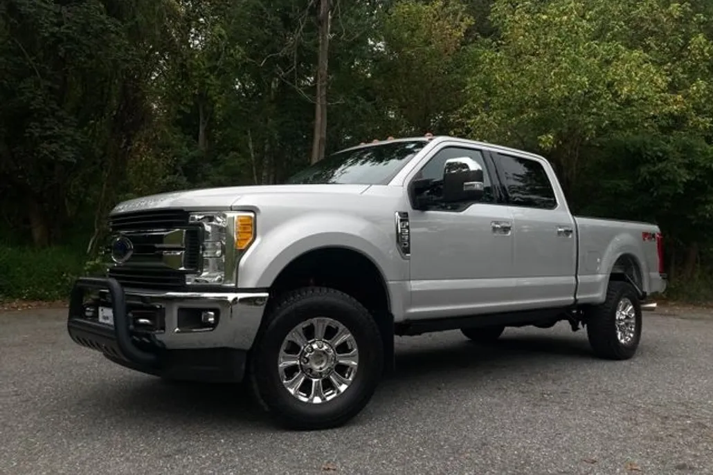 2017 Ford F-250 XLT photo 1