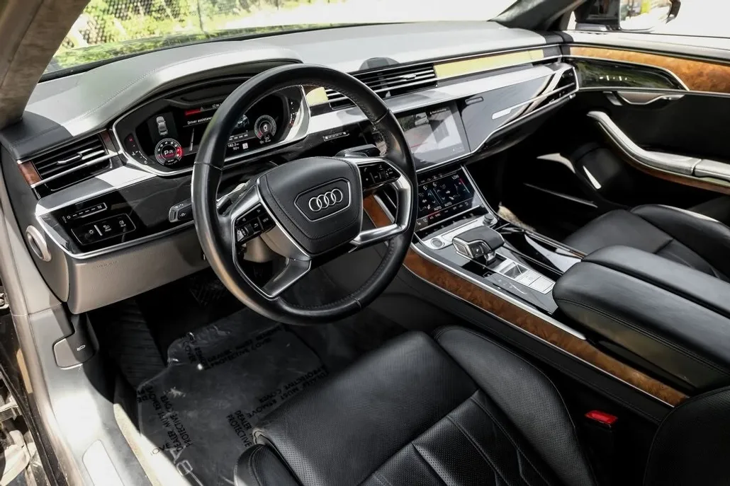 2021 Audi A8 L 55 TFSI Quattro photo 1