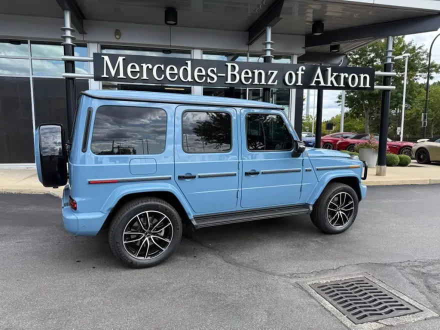 2025 Mercedes Benz G 550 photo 1