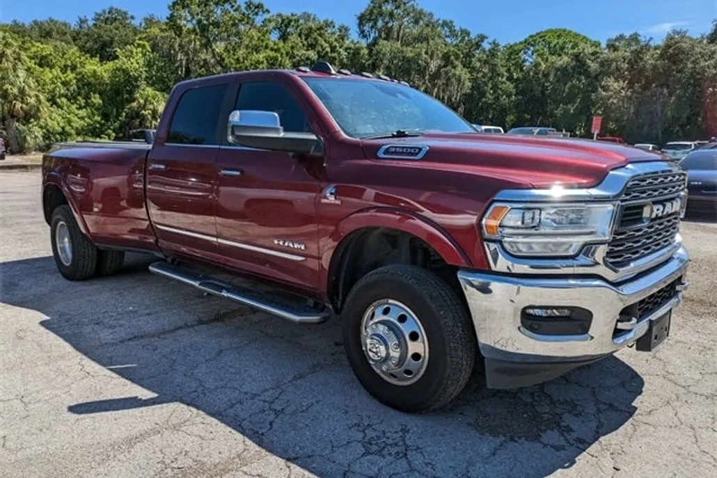 2022 Ram 3500 Limited photo 1