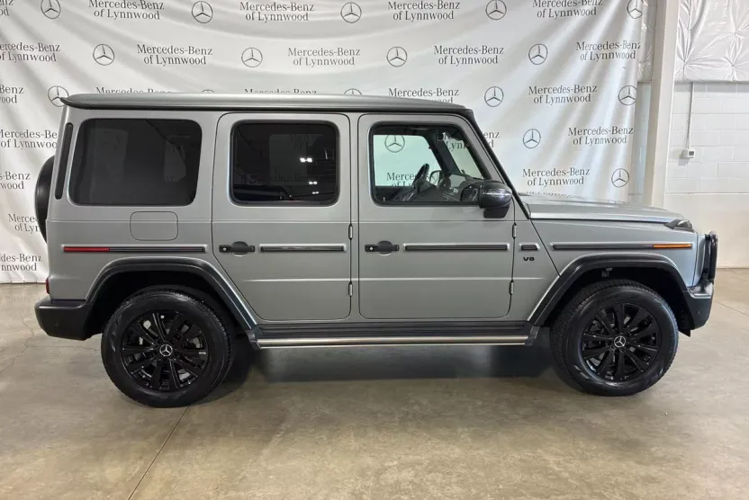 2023 Mercedes Benz G 550 photo 1